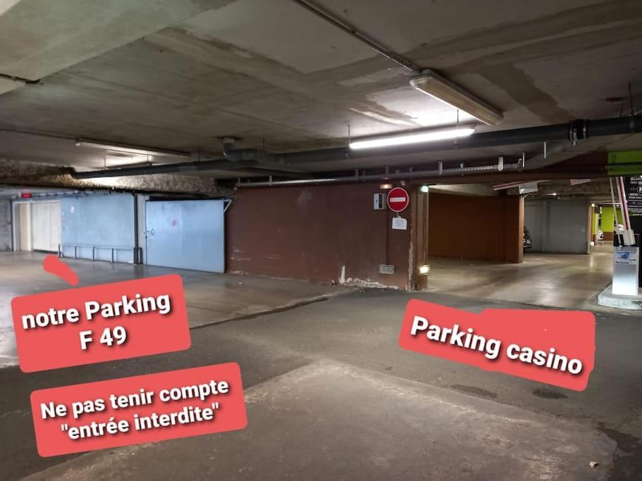 Appartement 8 Personnes En Face Des Remparts Climatise Avec Terrasse Et Parking Avinhão Exterior foto