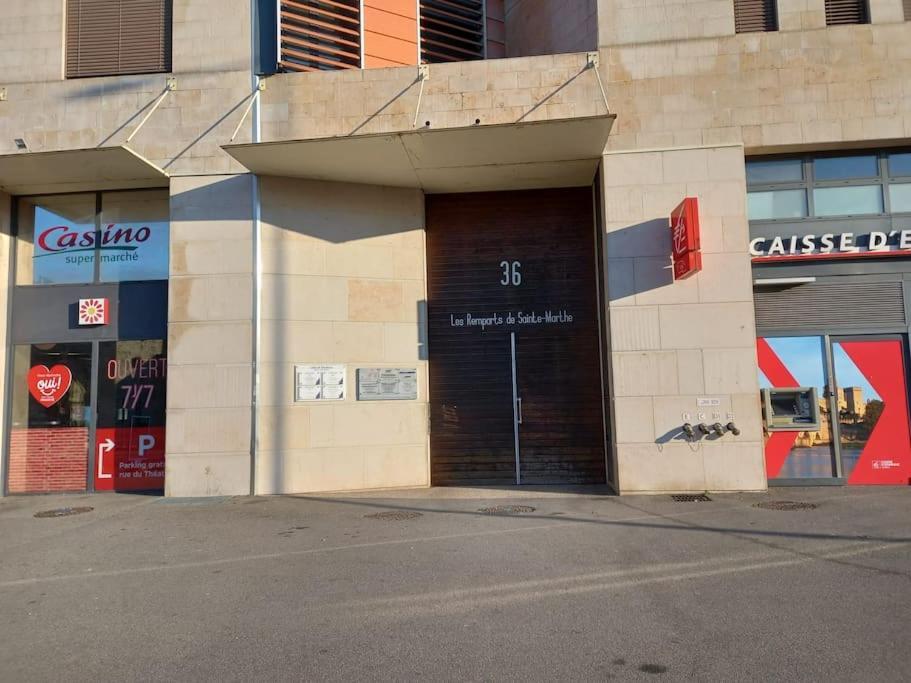 Appartement 8 Personnes En Face Des Remparts Climatise Avec Terrasse Et Parking Avinhão Exterior foto